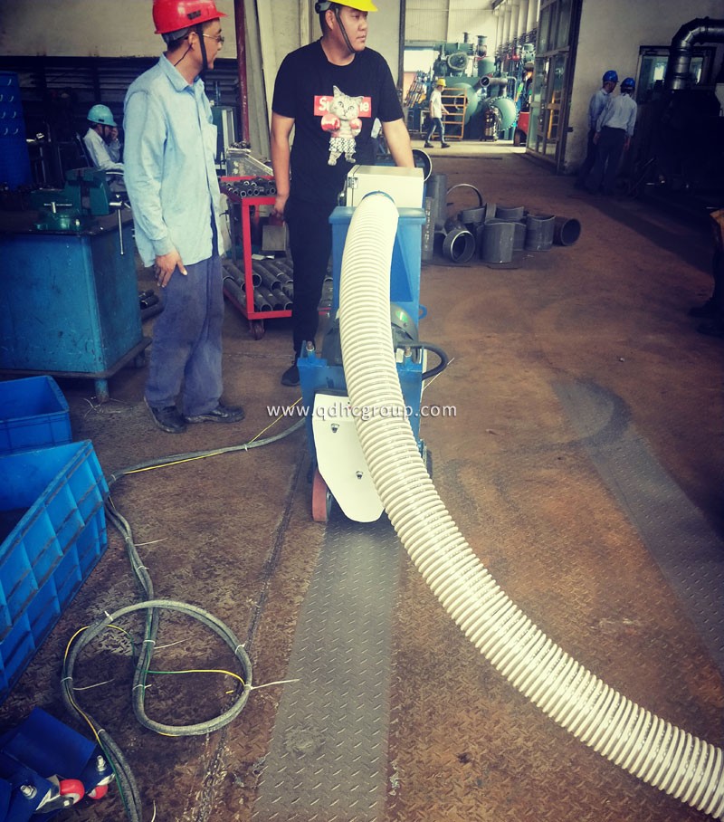 移動(dòng)拋丸機(jī)鋼板除銹 移動(dòng)拋丸機(jī)鋼板除銹